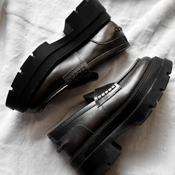 Steve Madden Women's Black Loafers - Picture 3 of 7